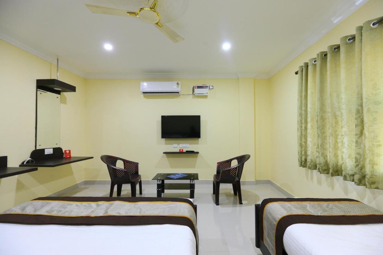 Saibala Lnn Hotel Chennai Bagian luar foto