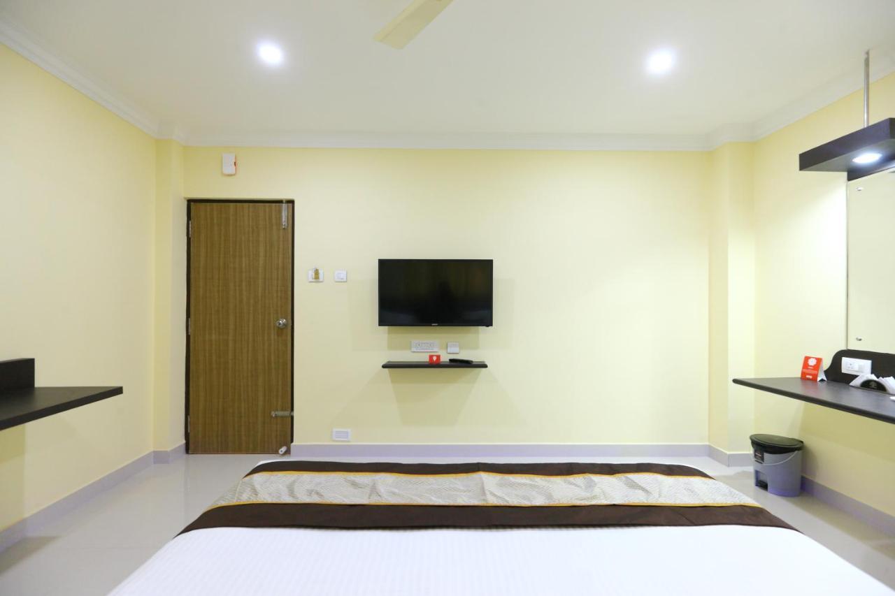 Saibala Lnn Hotel Chennai Bagian luar foto