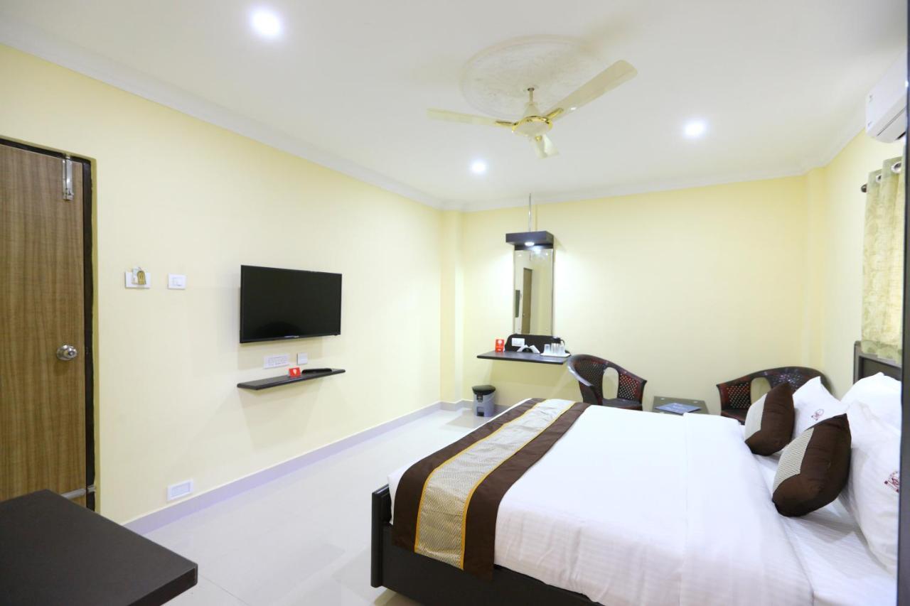 Saibala Lnn Hotel Chennai Bagian luar foto